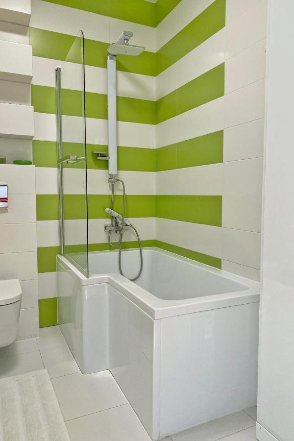 Capital Towers - Apartament Pop-Art Z Widokiem Na Rzeke Ряшів Екстер'єр фото